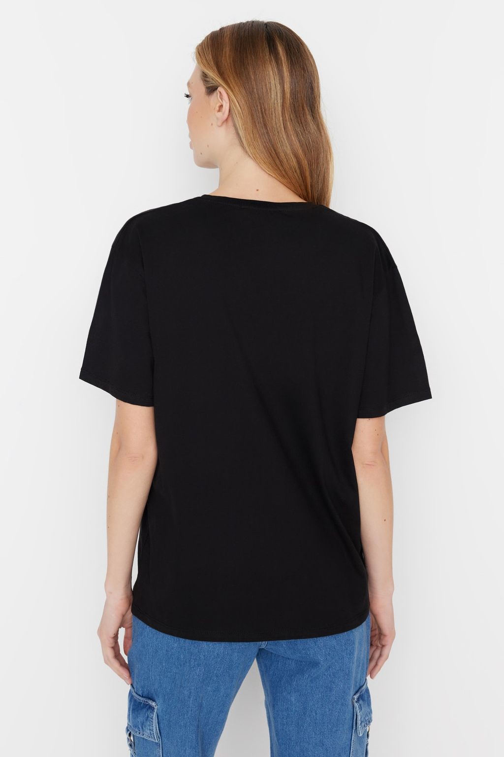 Siyah %100 Pamuk Boyfriend V Yaka Orme T-Shirt TWOSS23TS00003