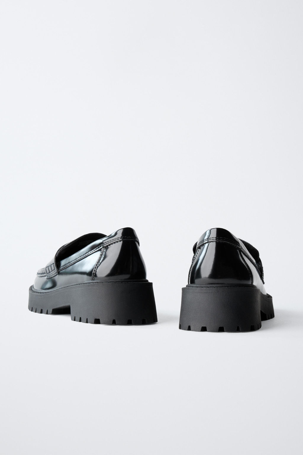 METAL DETAIL MOCCASINS - Zara фото 5