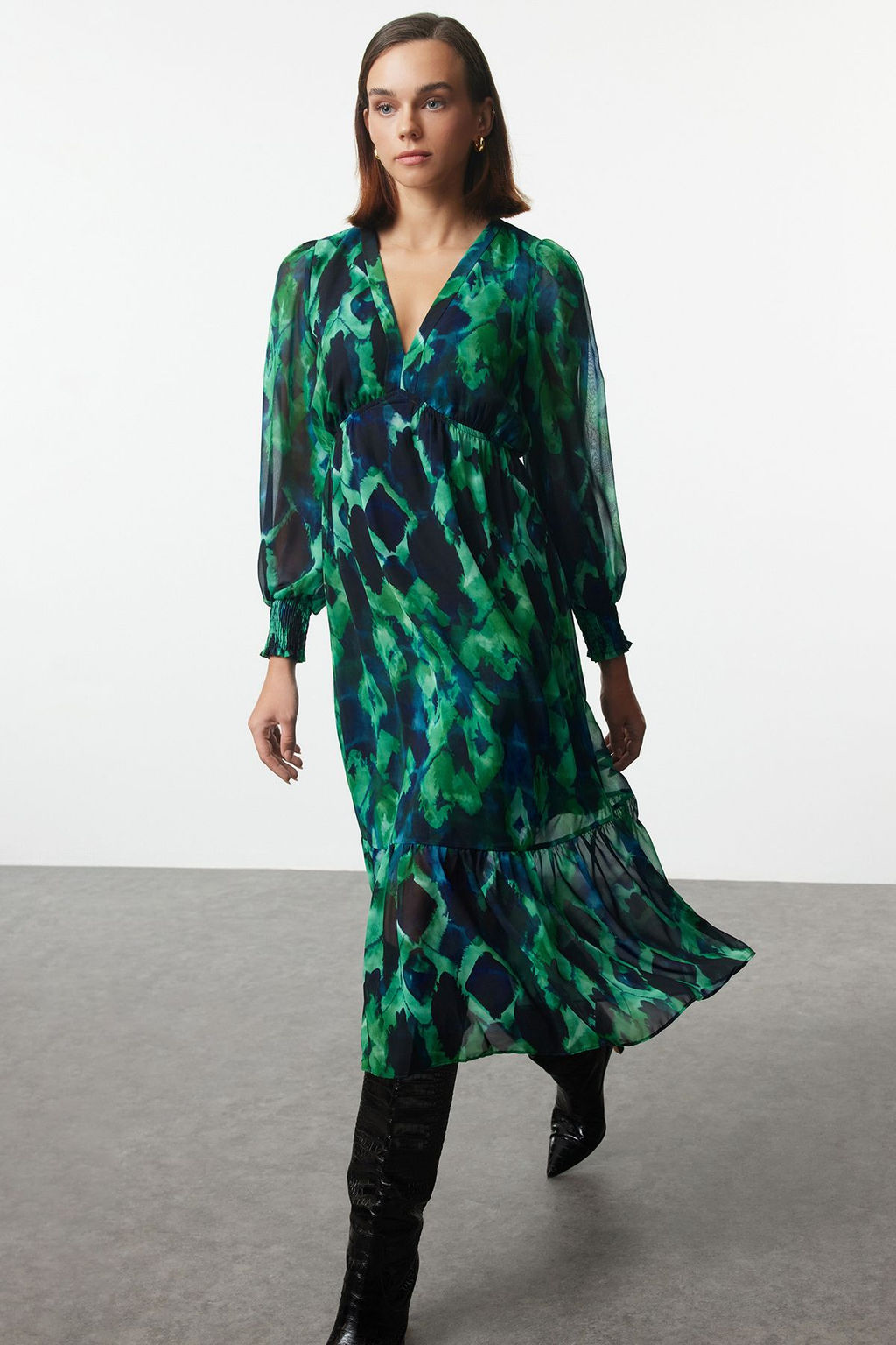 TRENDYOLMILLA Siyah Belden Ac?lan Astarl? Midi Sifon Dokuma Elbise TWOAW24EL00710  фото 2