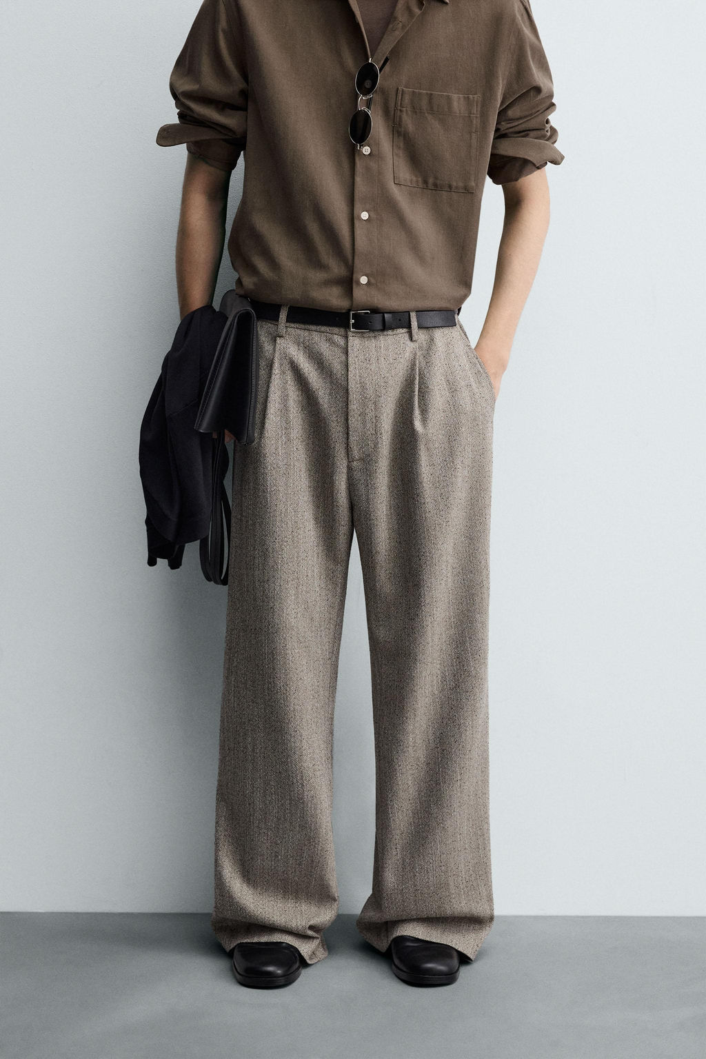 HERRINGBONE TEXTURED TROUSERS - Zara фото 2