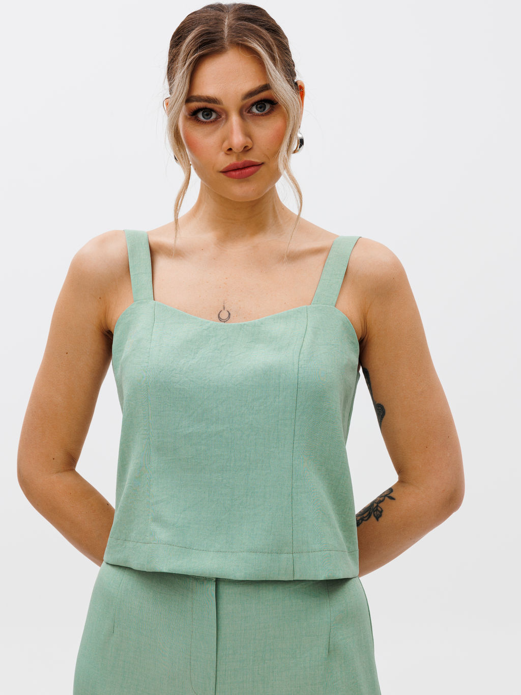 Костюм из жакета, топа и брюк. - Gizart фото 21