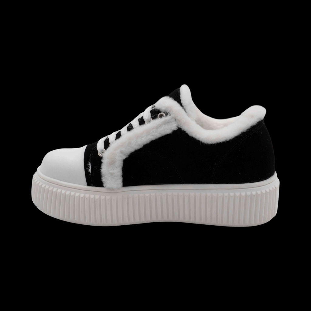 Кроссовки из натуральной кожи на меху А44-1 черные