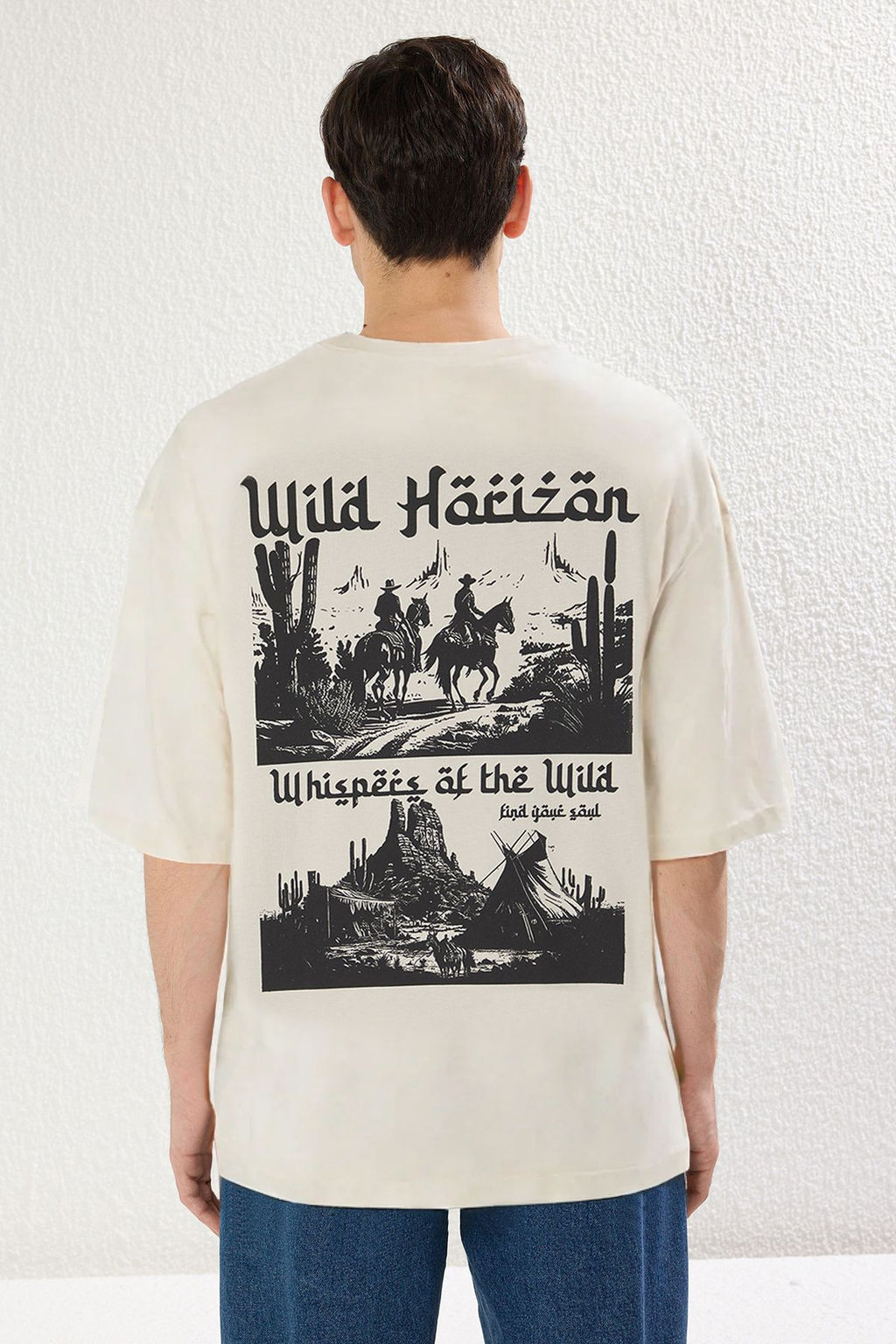 TRENDYOL MAN Siyah Oversize/Genis Kesim %100 Pamuklu Bask?l? T-Shirt TMNSS25TS00119