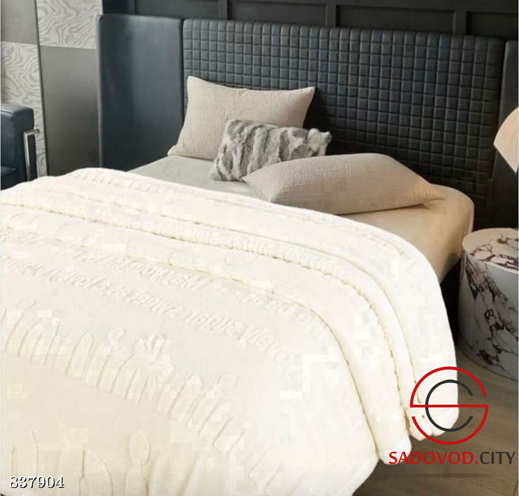 Двухсторонние пледы мягкие