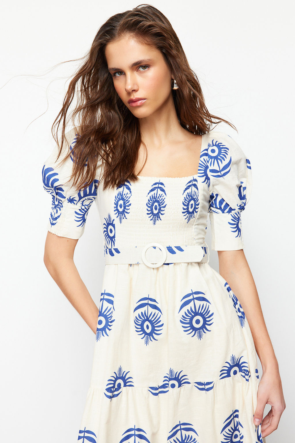 Pembe Desenli Kare Yaka Keten Gorunumlu Kemerli Midi Dokuma Elbise TWOSS24EL00779 - Trendyolmilla фото 10