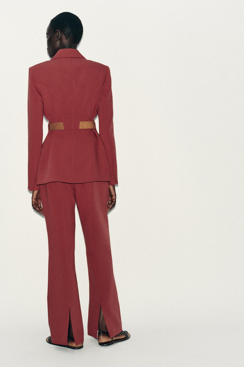 WIDE BELT BLAZER