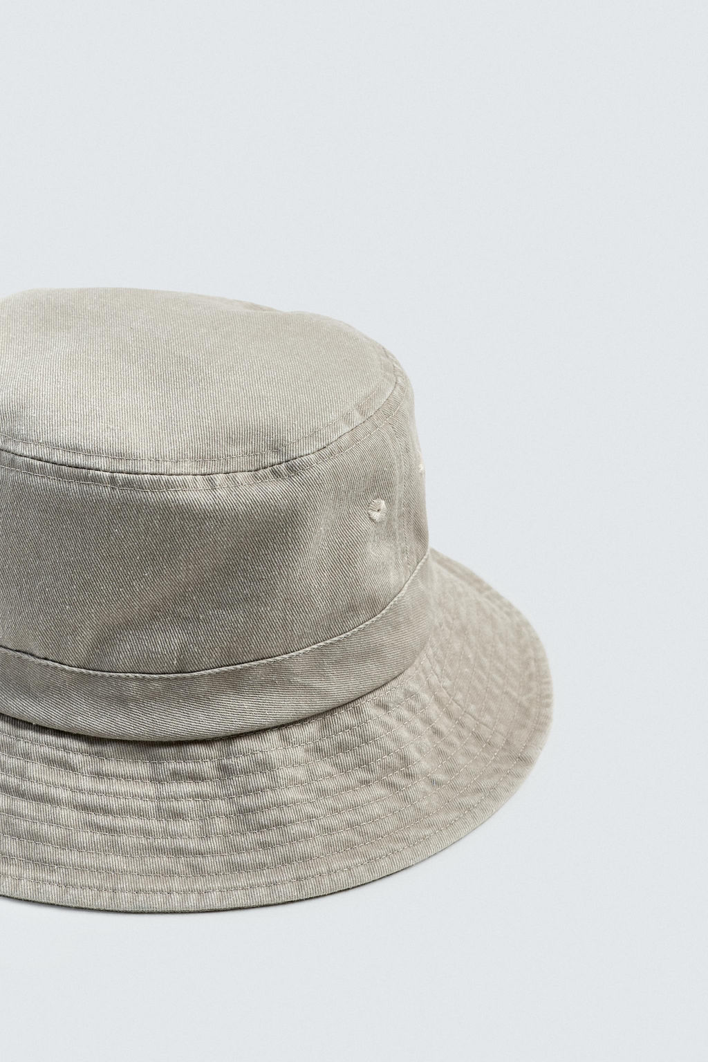 SOMBRERO BUCKET LAVADO / Arena - Zara фото 5