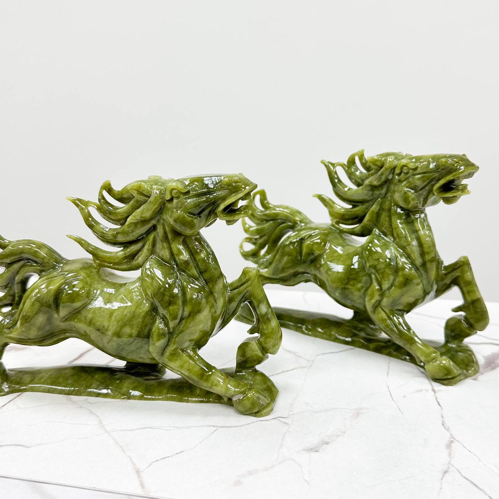 Статуэтка резная Конь из Змеевика - Радуга самоцветов фото 3