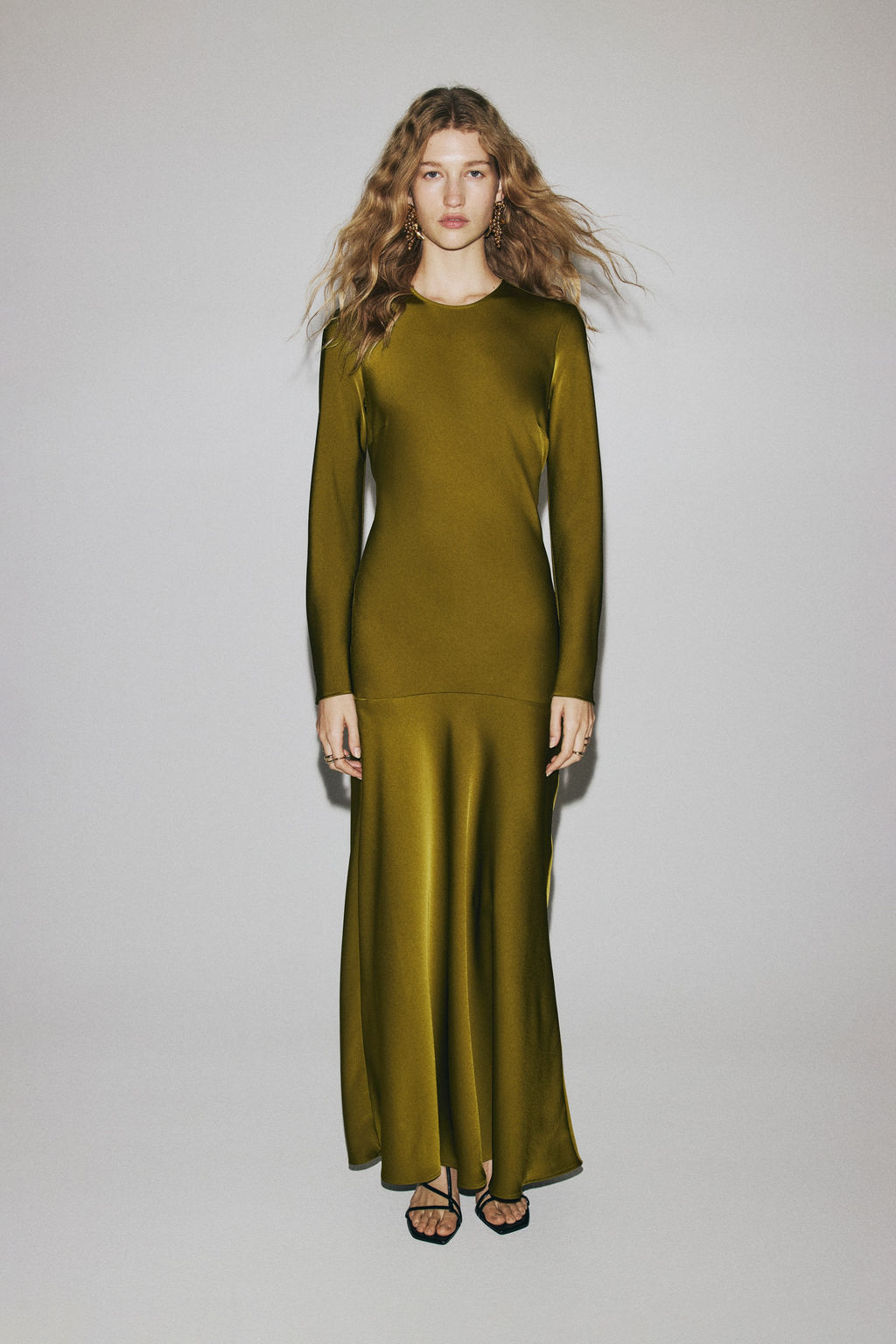 Vestido con lazada y espalda descubierta - H&m фото 4