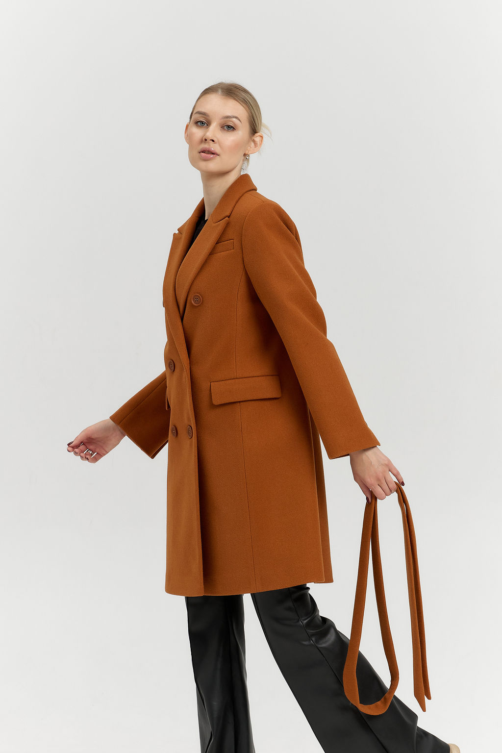 Пальто женское демисезонное 26897 (карамель)