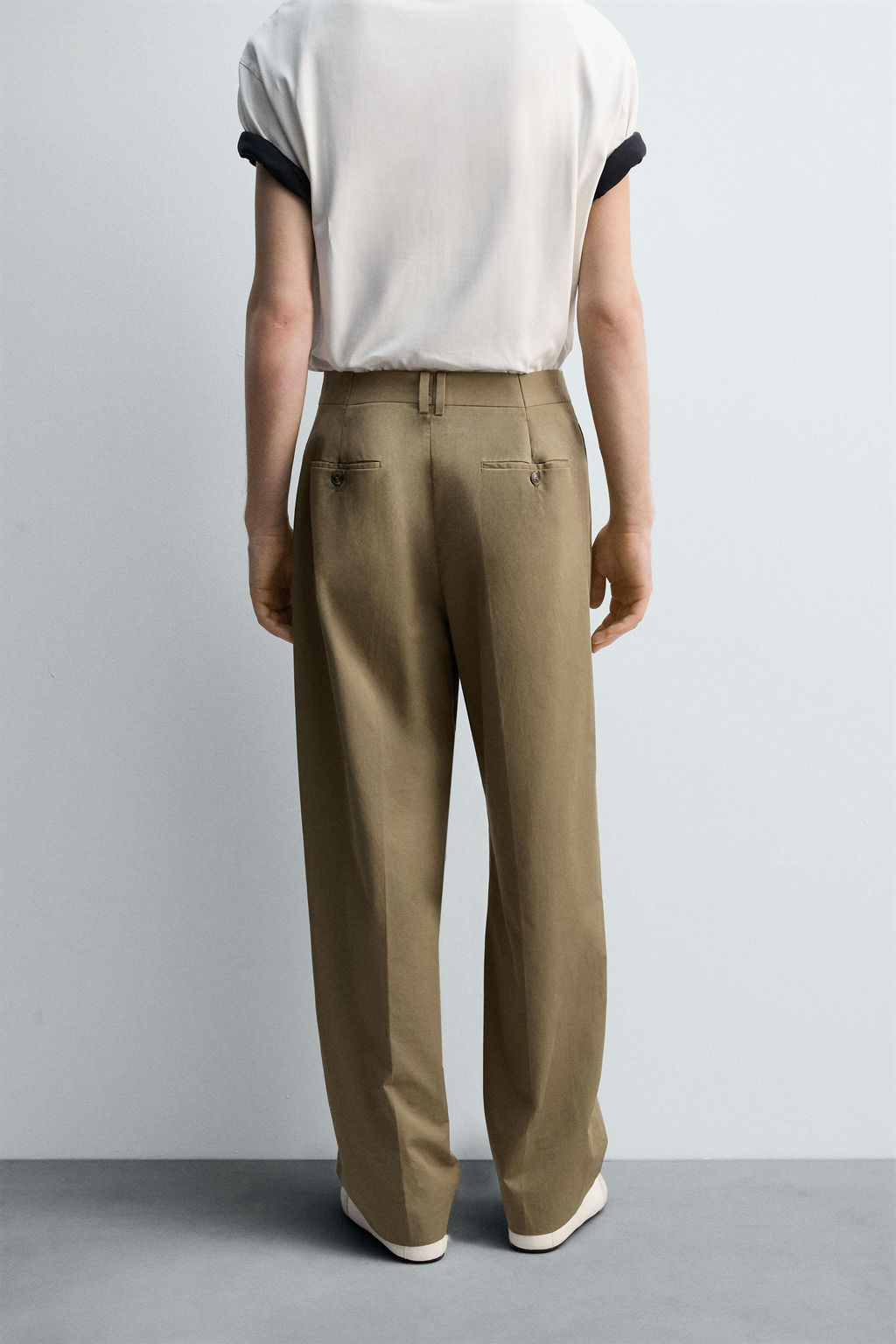 LIMITED EDITION RELAXED FIT PLEATED TROUSERS - Zara фото 3
