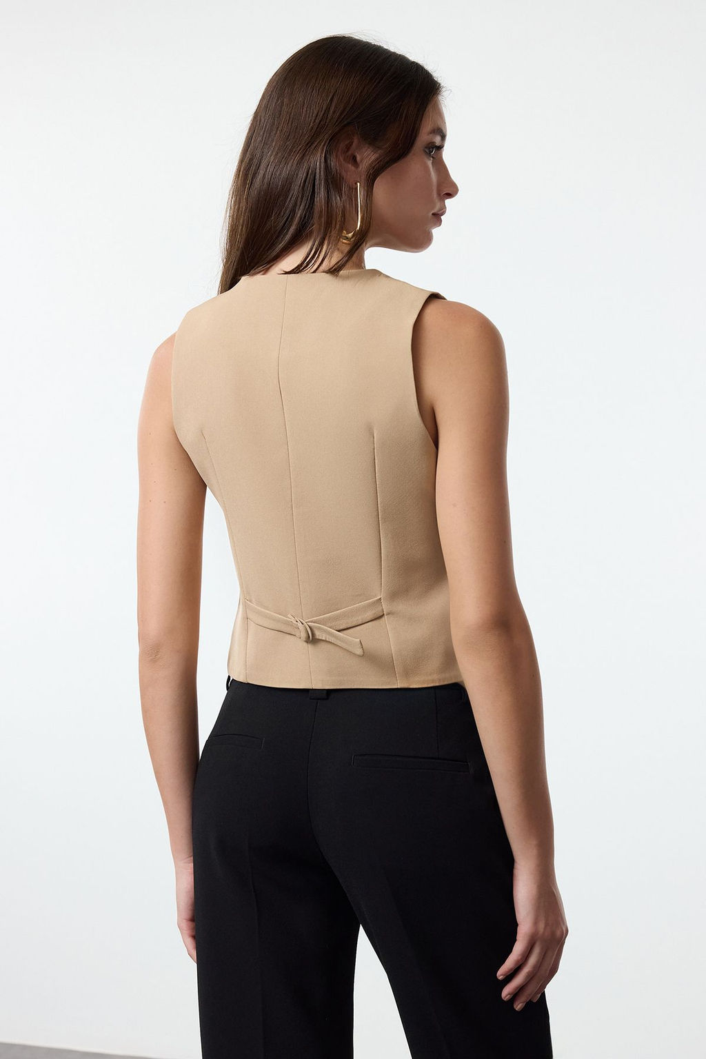 TRENDYOLMILLA Siyah Fitted Crop Dokuma Yelek TWOAW25YE00055 фото 5