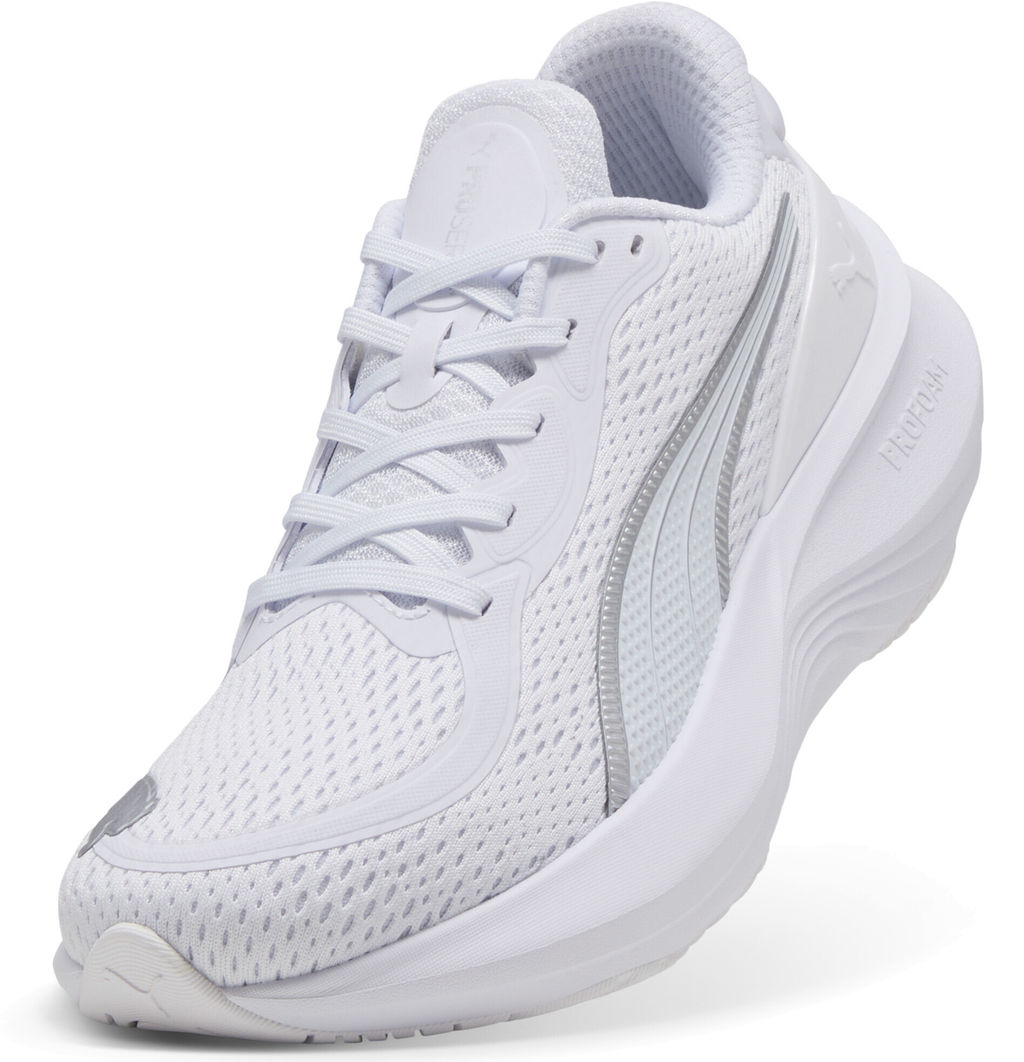 Кроссовки взрослые