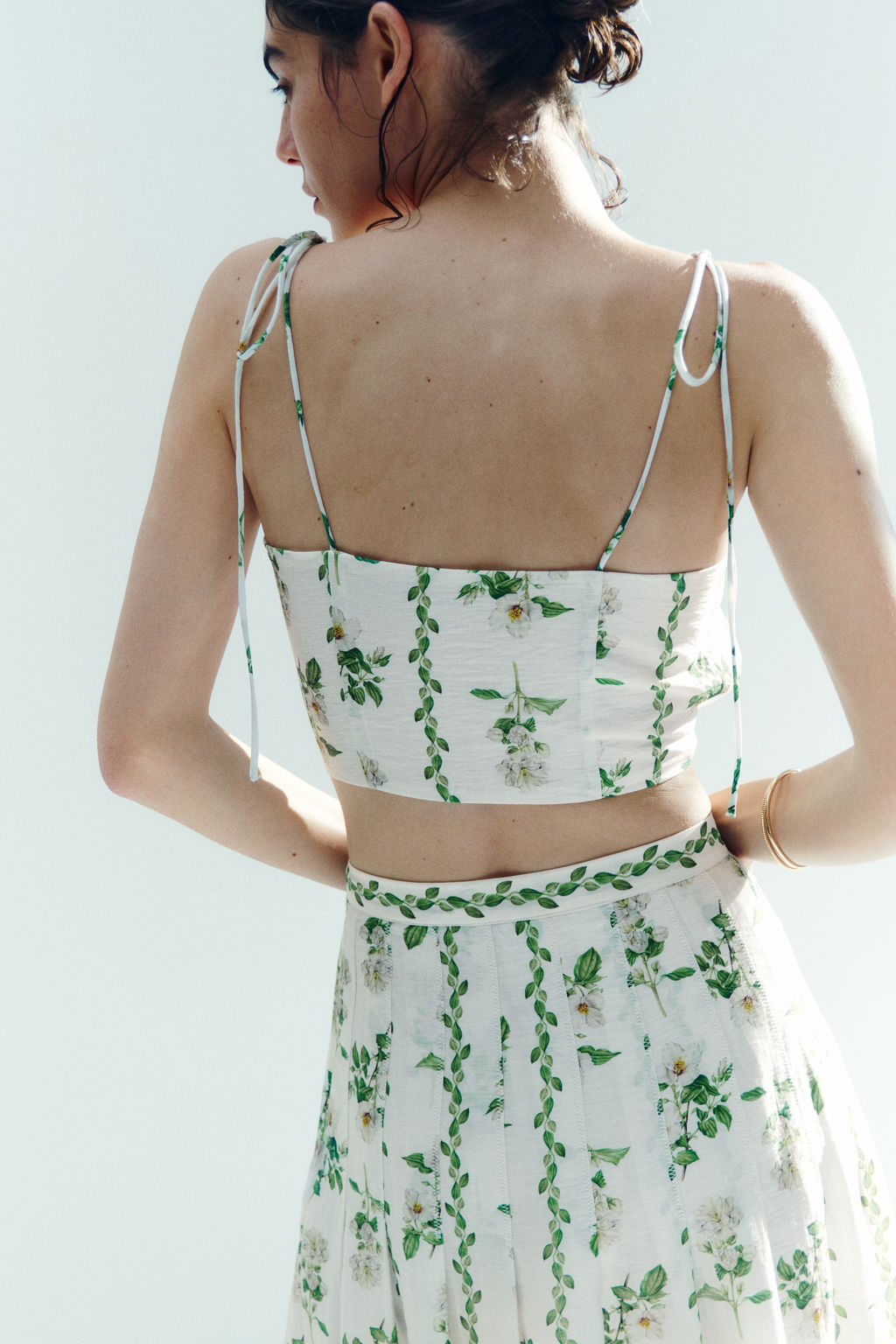 Crop top plisado en mezcla de lino - H&m фото 5