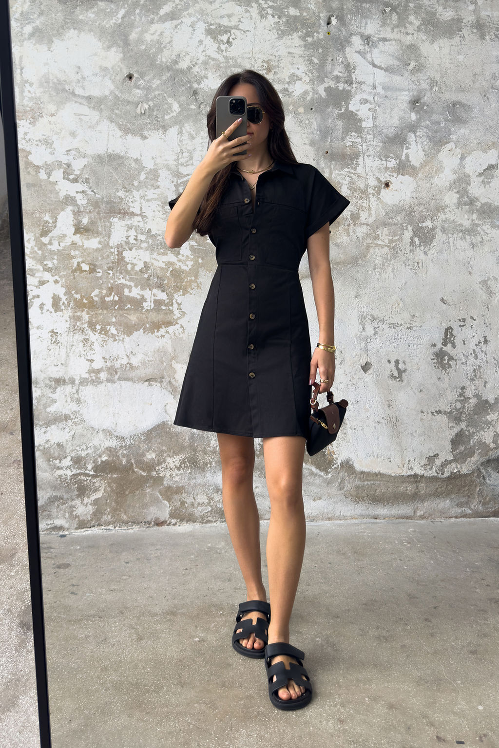 TRENDYOLMILLA Siyah Pamuk Saten Mini Dokuma Gomlek Elbise TWOSS25EL00129  фото 2