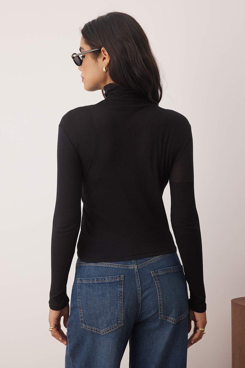 Siyah Dik Yaka Transparan Orme T-Shirt TWOAW26TS00005 - Trendyolmilla фото 4