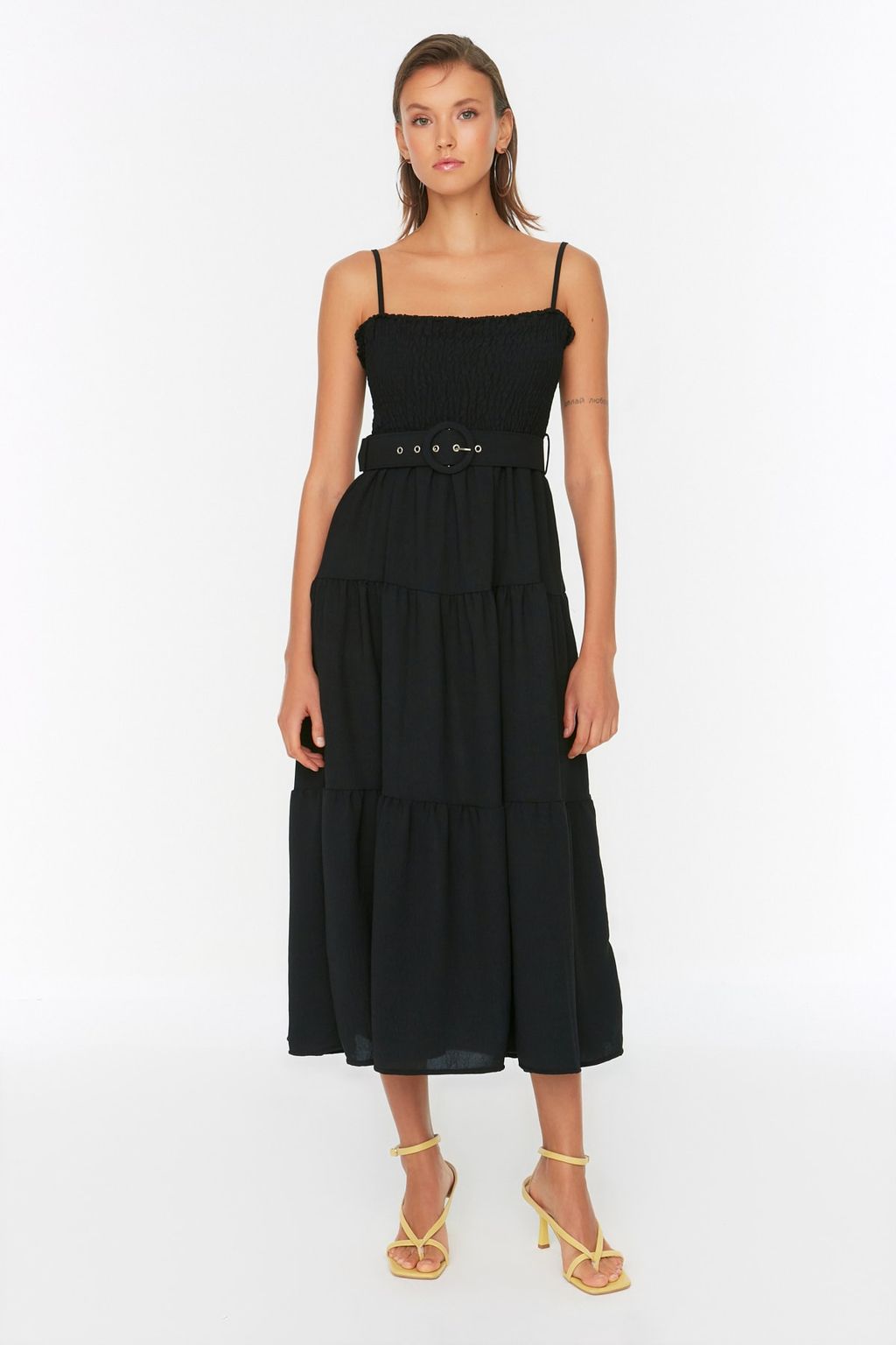 TRENDYOLMILLA Siyah Kemerli Volanl? Skater/Belden Ac?lan Midi Dokuma Elbise TWOSS21EL1929 фото 9