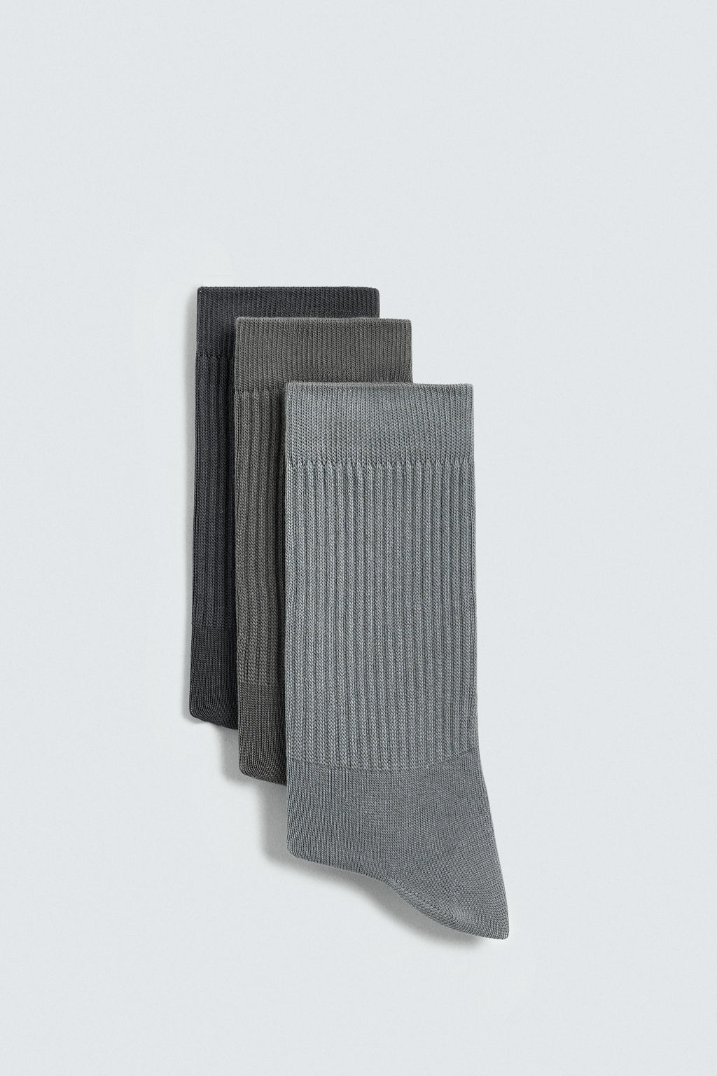 3-PACK OF RIBBED SOCKS