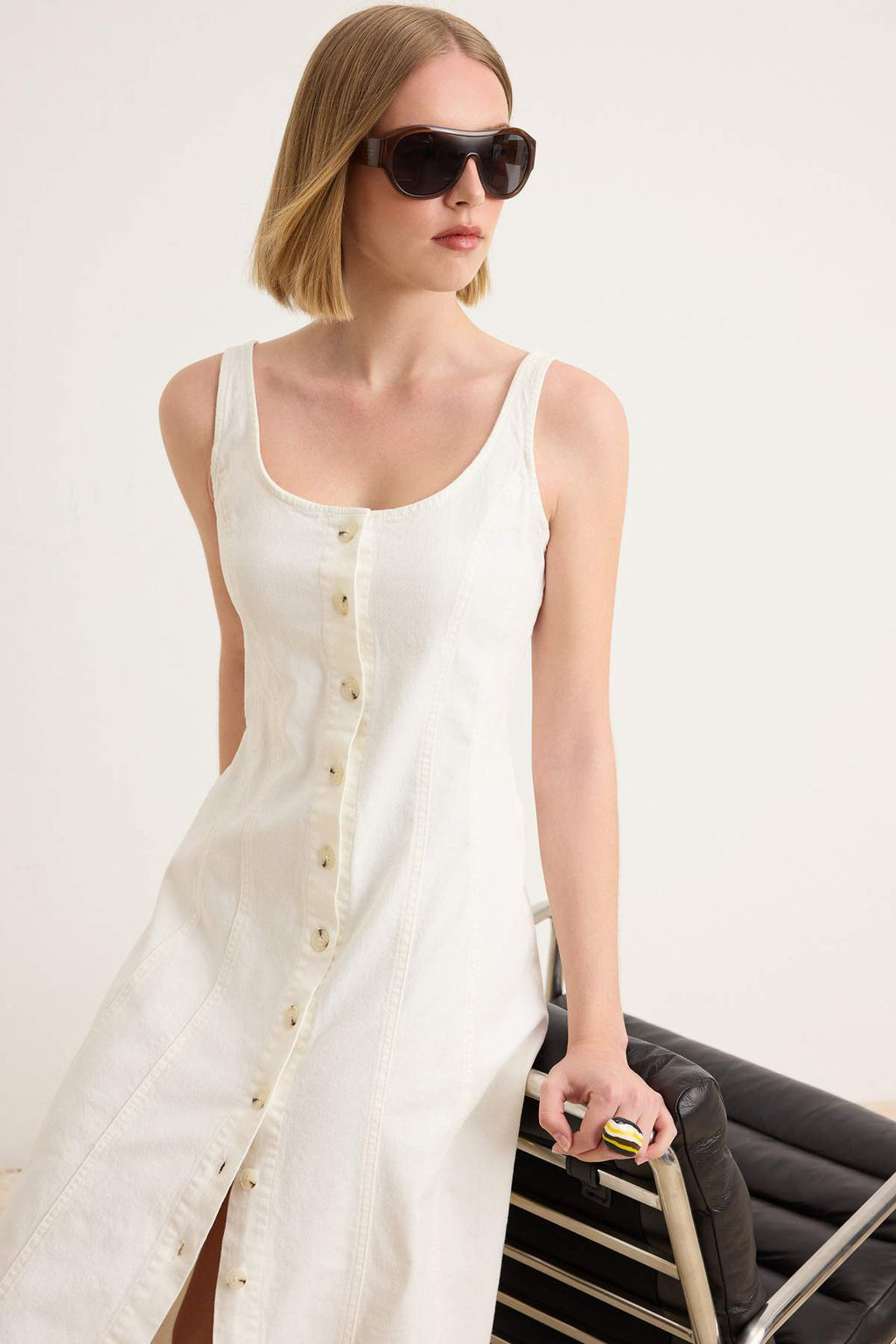 Beyaz Comfort Midi Denim Elbise TWOSS26EL00660