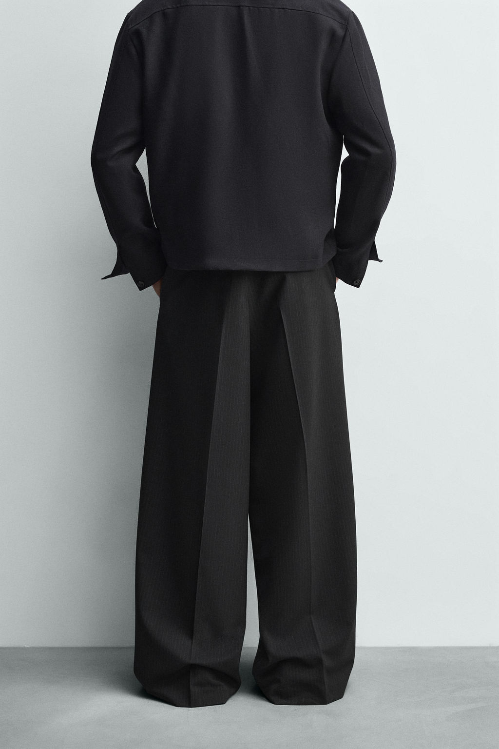WIDE-LEG PLEATED TROUSERS - Zara фото 3