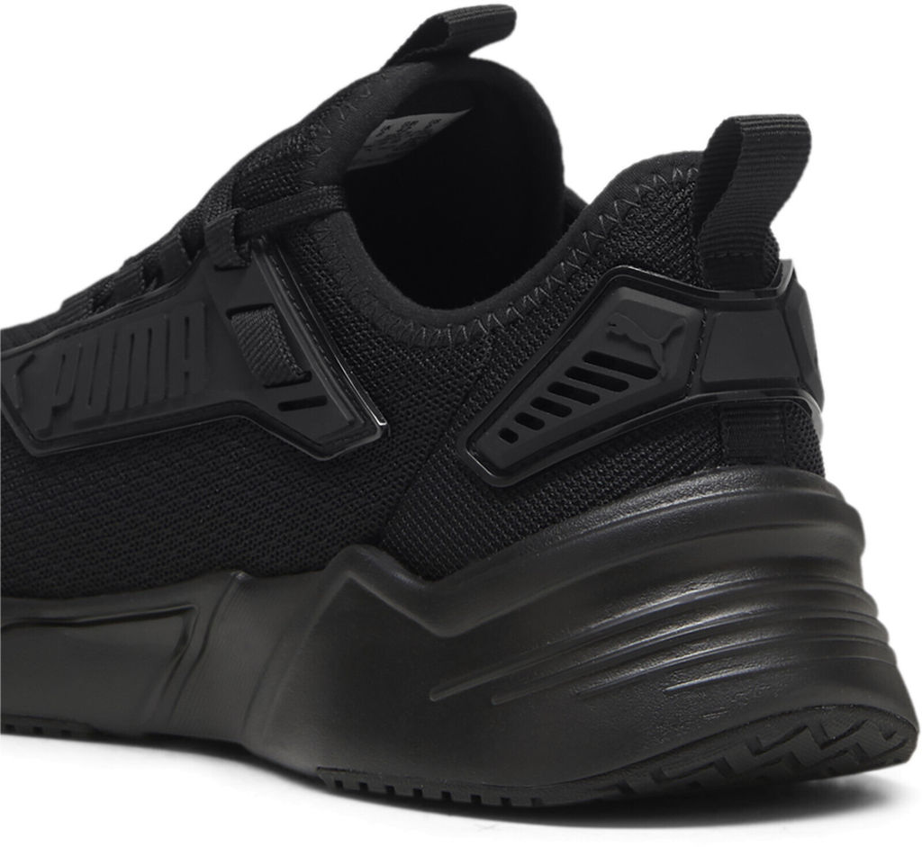 Кроссовки взрослые