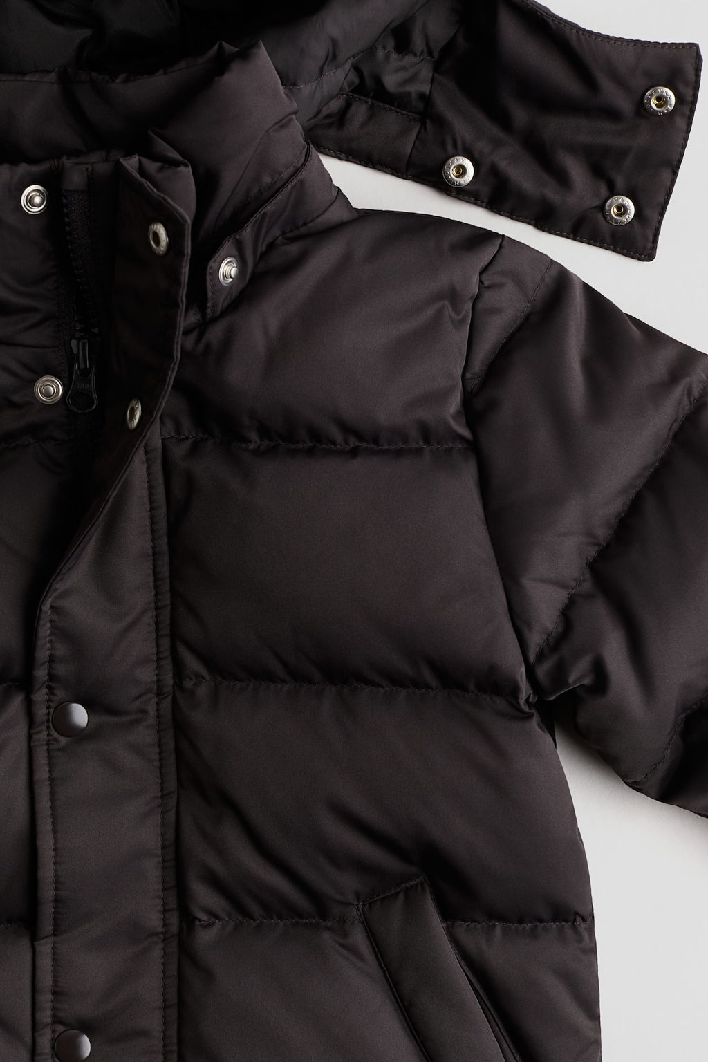 Plumifero acolchado con capucha - H&m фото 2