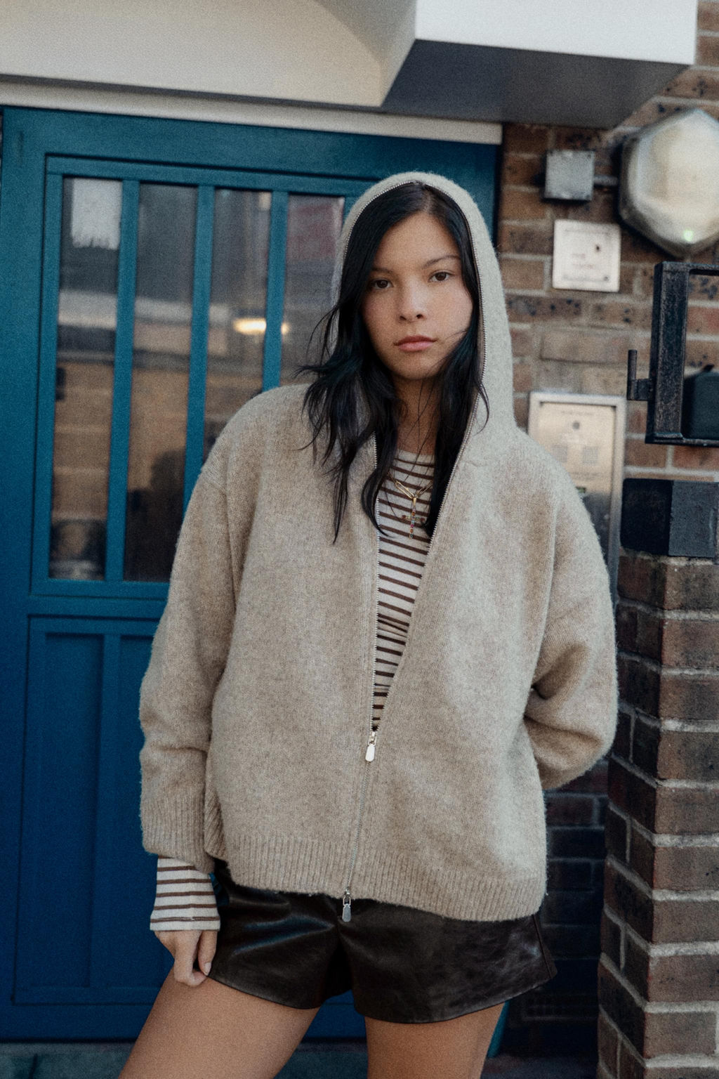 HOODED WOOL JACKET - Zara фото 11