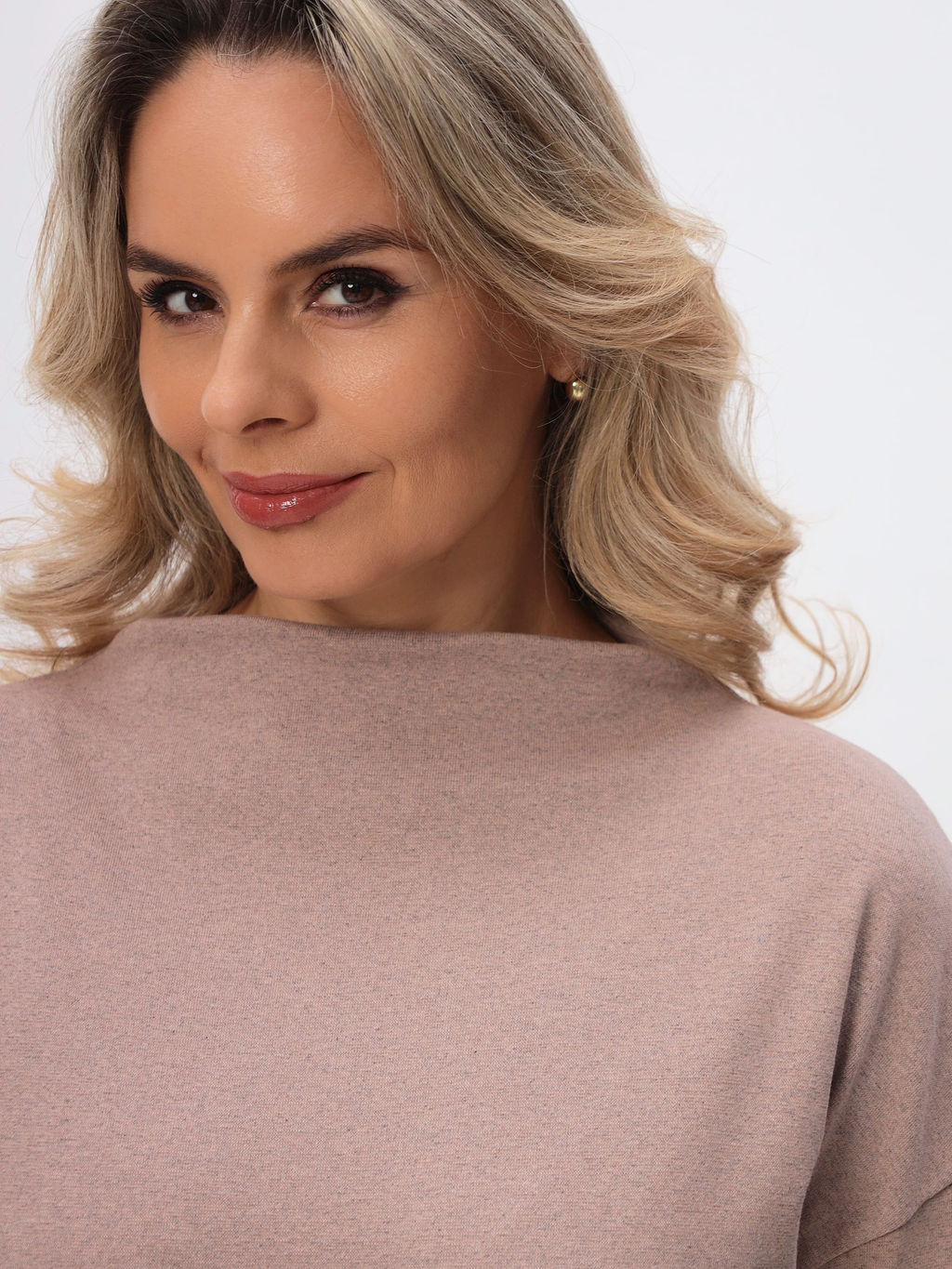 Платье трикотажное T-lab TL-DK-0004RM-бежевый м.  фото 2