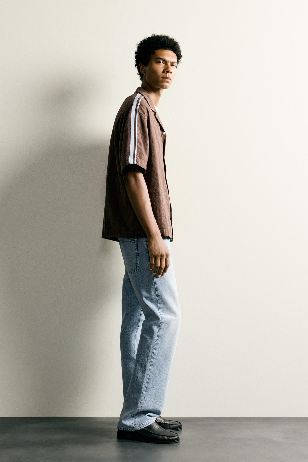 CAMISA BANDAS BORDADO CONTRASTE / Marr?n - Zara фото 4