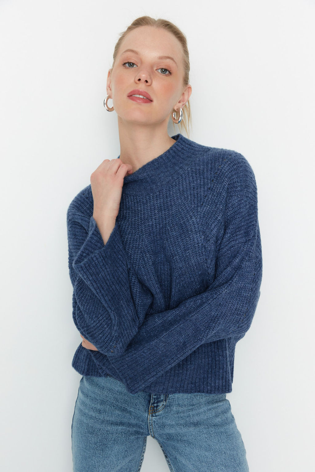 Indigo Yumusak Dokulu Basic Triko Kazak TWOAW22KZ0474