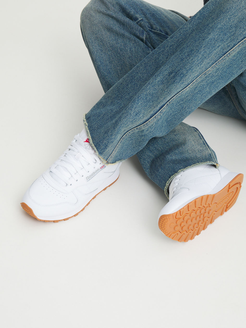Кроссовки REEBOK CLASSIC LEATHER Артикул 2819453, белый