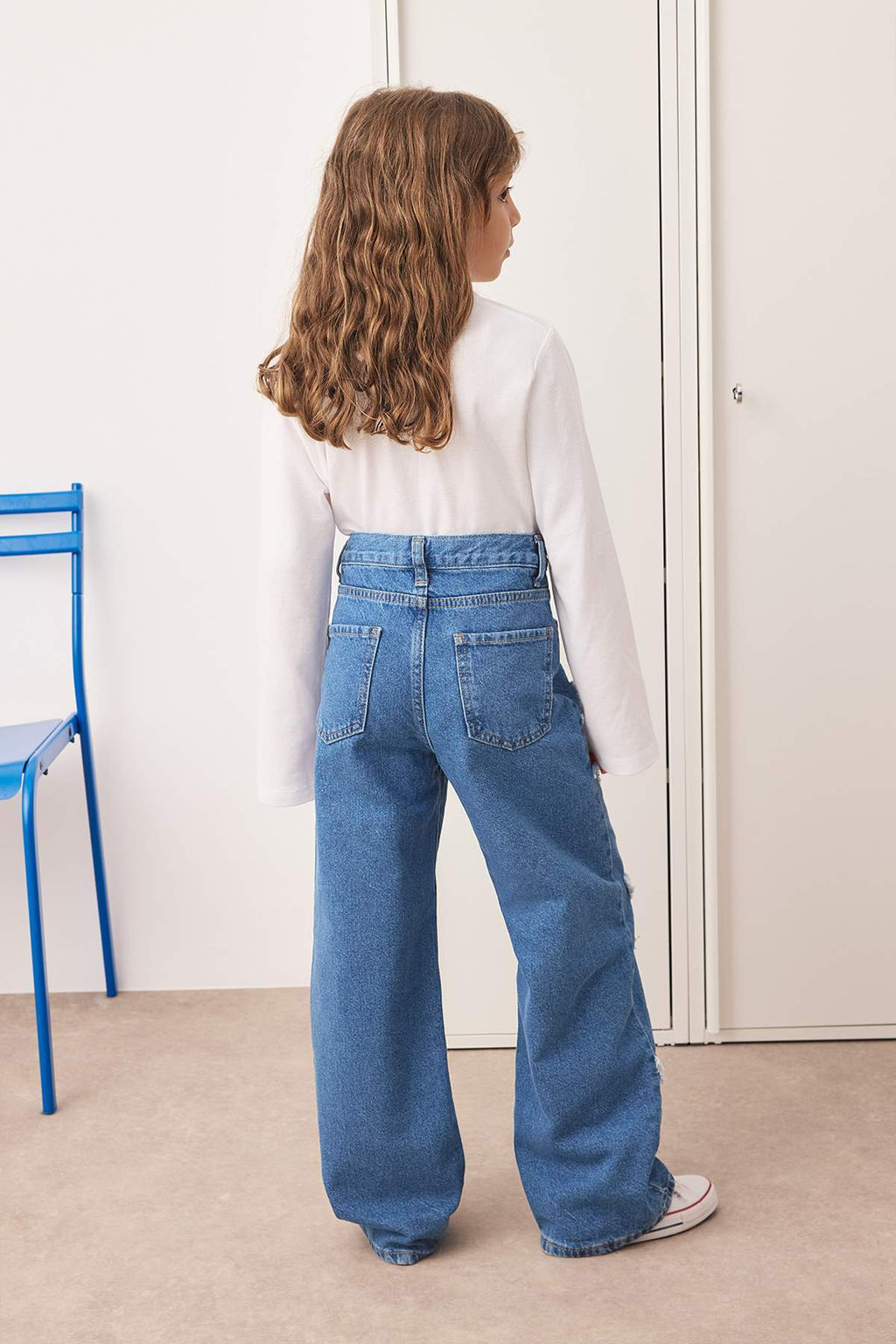 Mavi K?z Cocuk Genis Paca Y?ld?z Desenli %100 Pamuk Lastikli Denim Pantolon TKDAW25PL00001 - Trendyolmilla фото 4