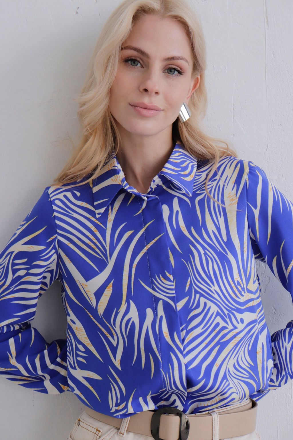 11525 Рубашка с супатной застёжкой синяя с принтом - Martichelli фото 4