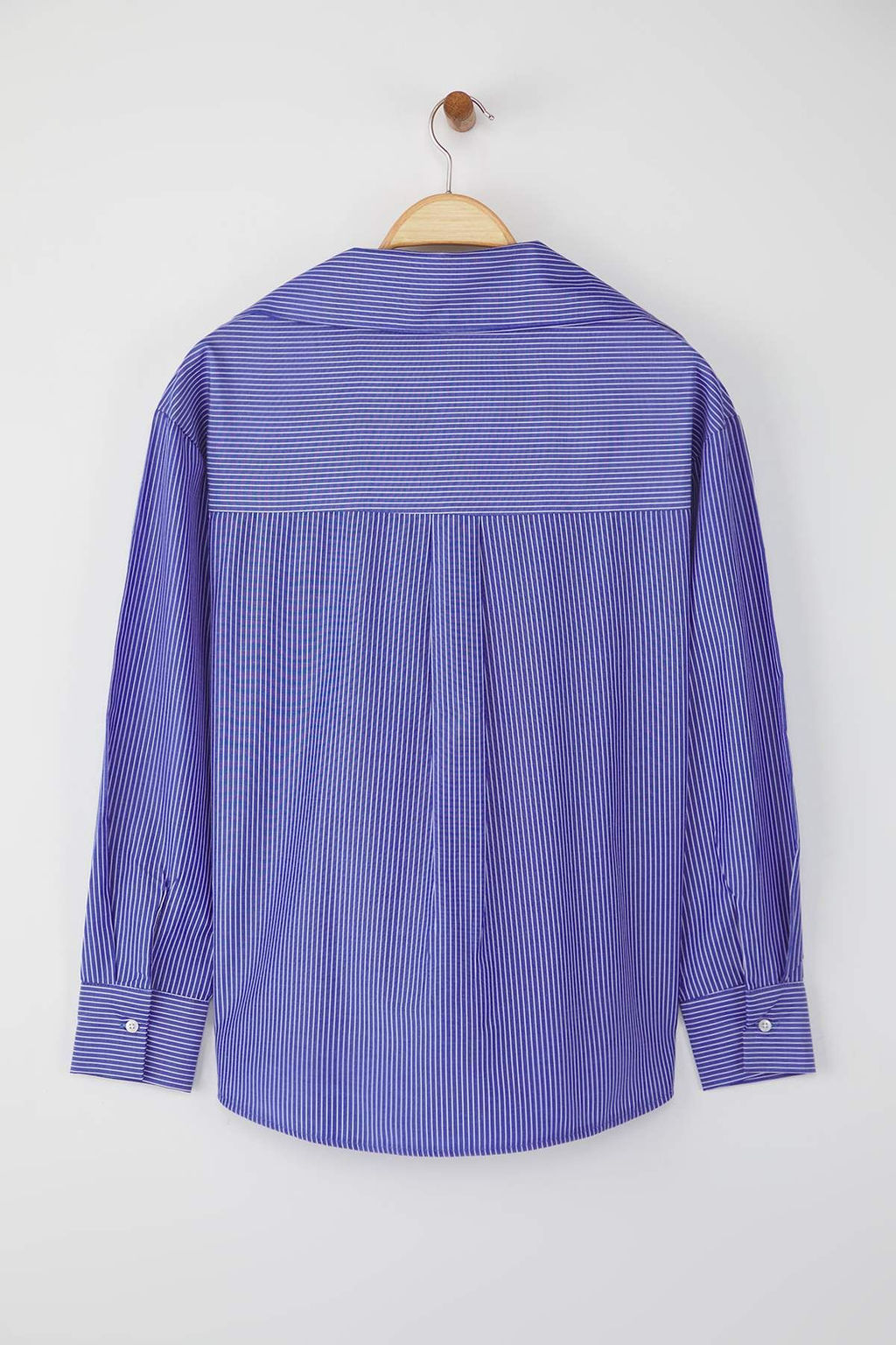 Limited Edition Lacivert Cizgili Fular Baglamal? Gomlek TWOAW26GO00046 - Trendyolmilla фото 7