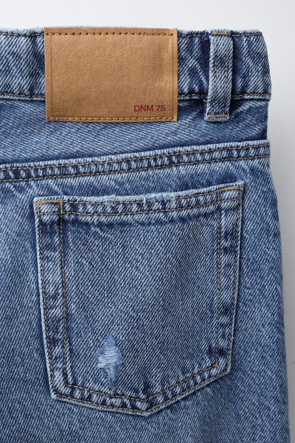 STRAIGHT-LEG JEANS - Zara фото 9