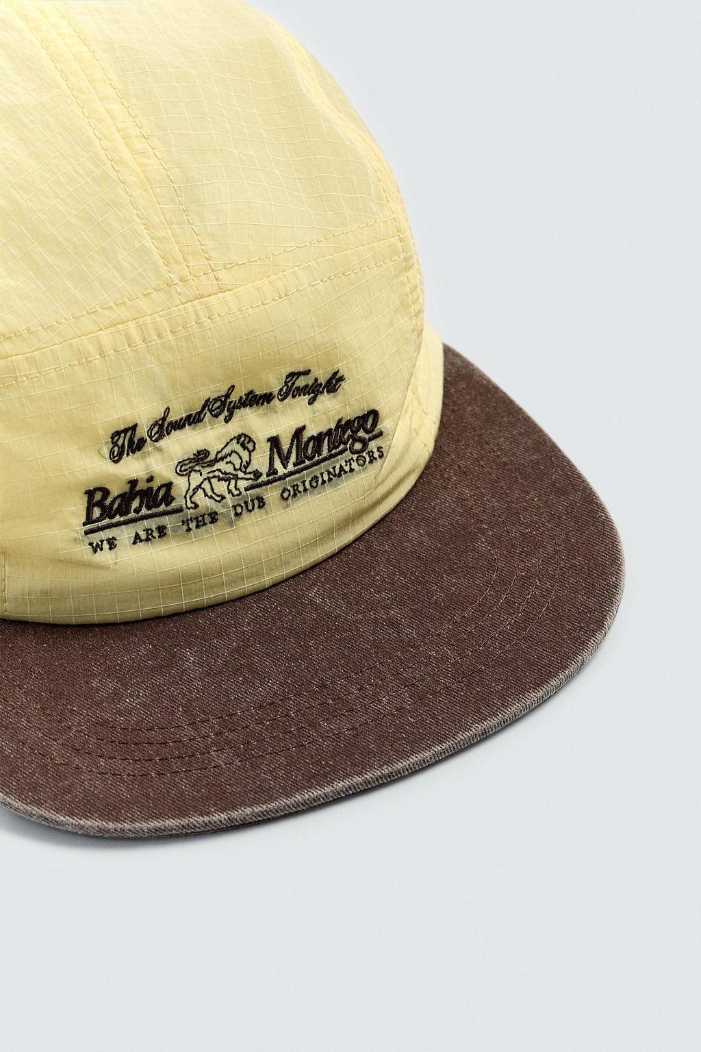 Кепка Visor Plano Bordado Contraste желтая