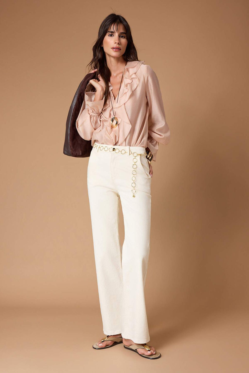 Ekru Zincir Kemer Detayl? Yuksek Bel Az Esnek Wide Leg Jeans TWOSS26JE00186 - Trendyolmilla фото 3