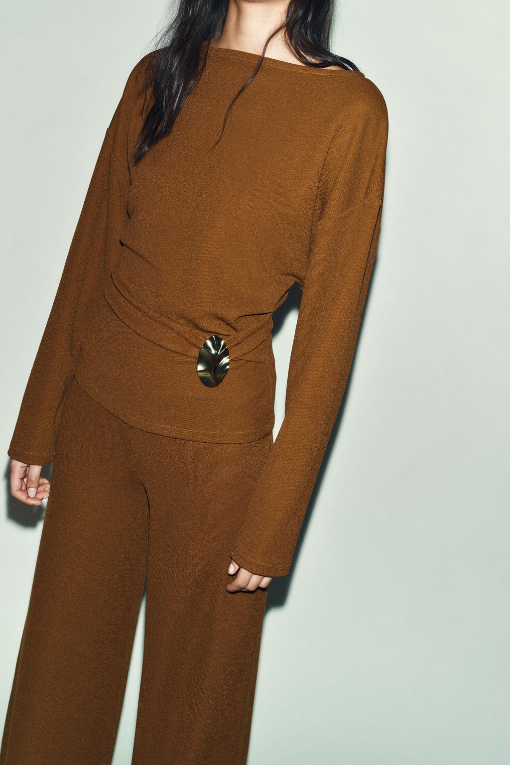 TEXTURED TOP WITH BUCKLE - Zara фото 4