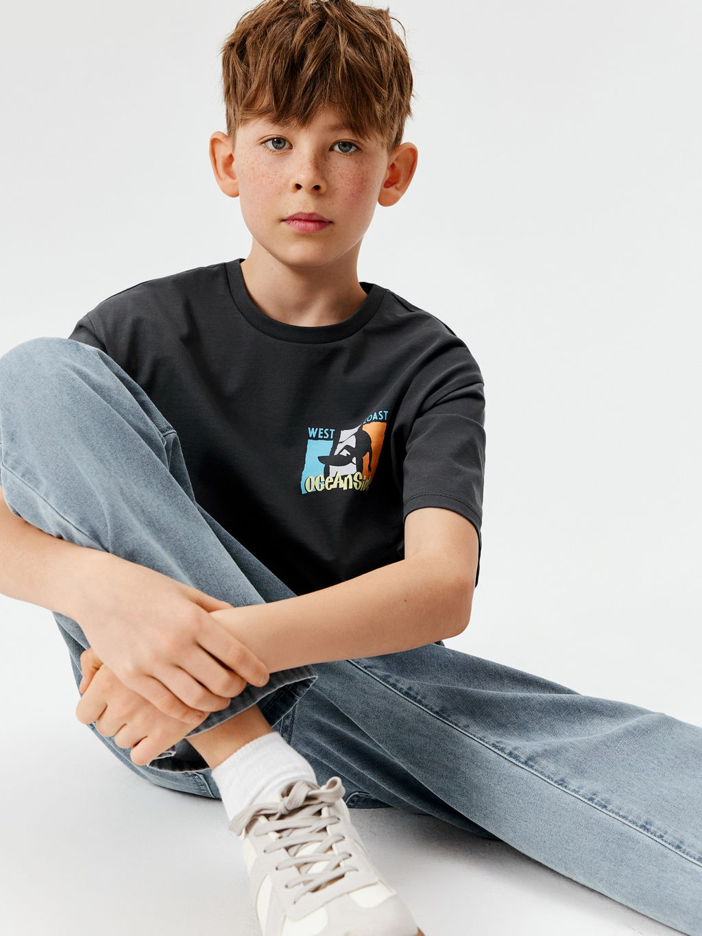 ACOOLA / Футболка детская для мальчиков Ithaca темно-пепельно серый  фото 3