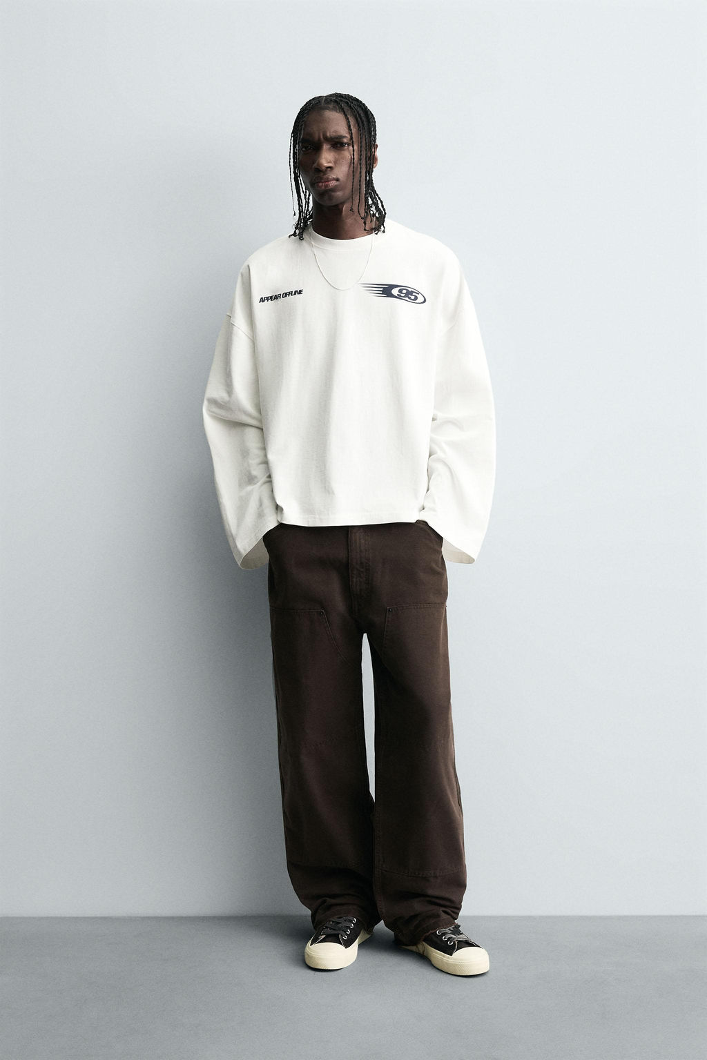 T-SHIRT WITH CONTRAST SLOGAN PRINT