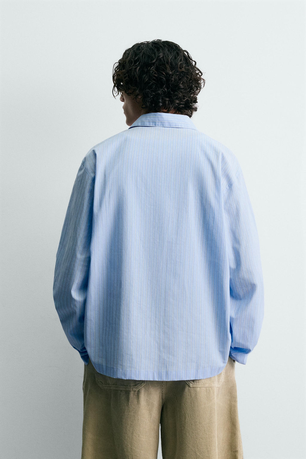 CAMISA RELAXED FIT CUADROS TEXTO / Azul claro - Zara фото 3