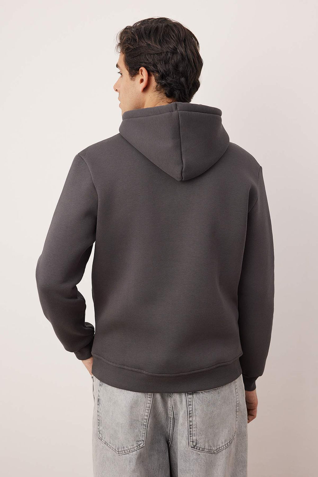 TRENDYOL MAN Vizon Basic Regular/Normal Kesim Kapusonlu Ici Polarl? Kanguru Cepli Sweatshirt TMNAW20SW0163 - Trendyolmilla фото 52