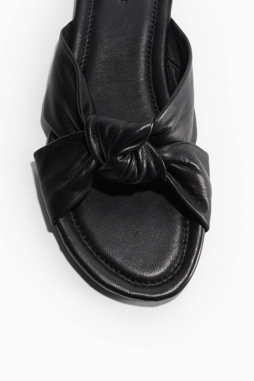Sandalias de piel con nudo decorativo - H&m фото 8