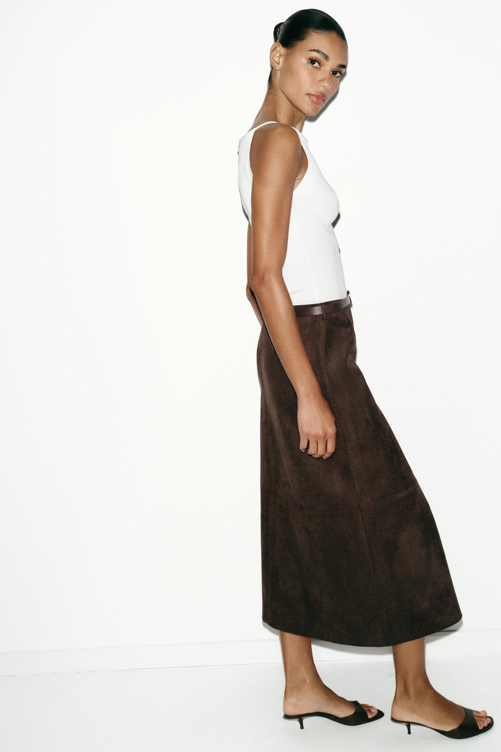 FALDA EFECTO ANTE CINTUR?N / Marr?n chocolate - Zara фото 5