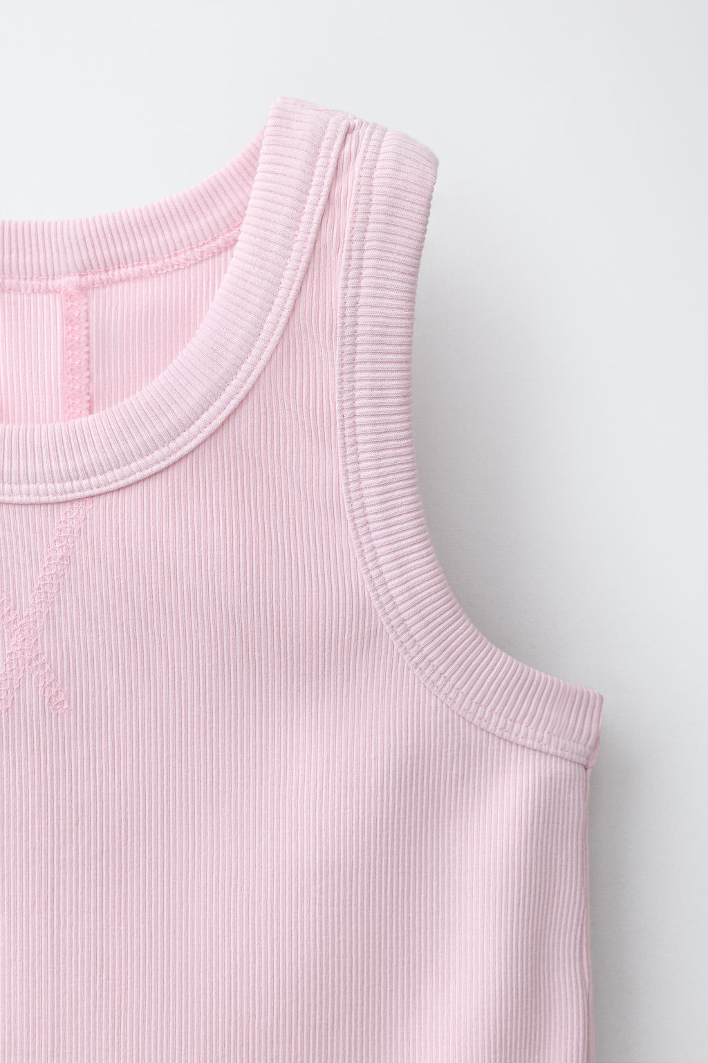 CONJUNTO RIB LAVADO CAMISETA NADADORA Y BERMUDA / Rosa - Zara фото 6