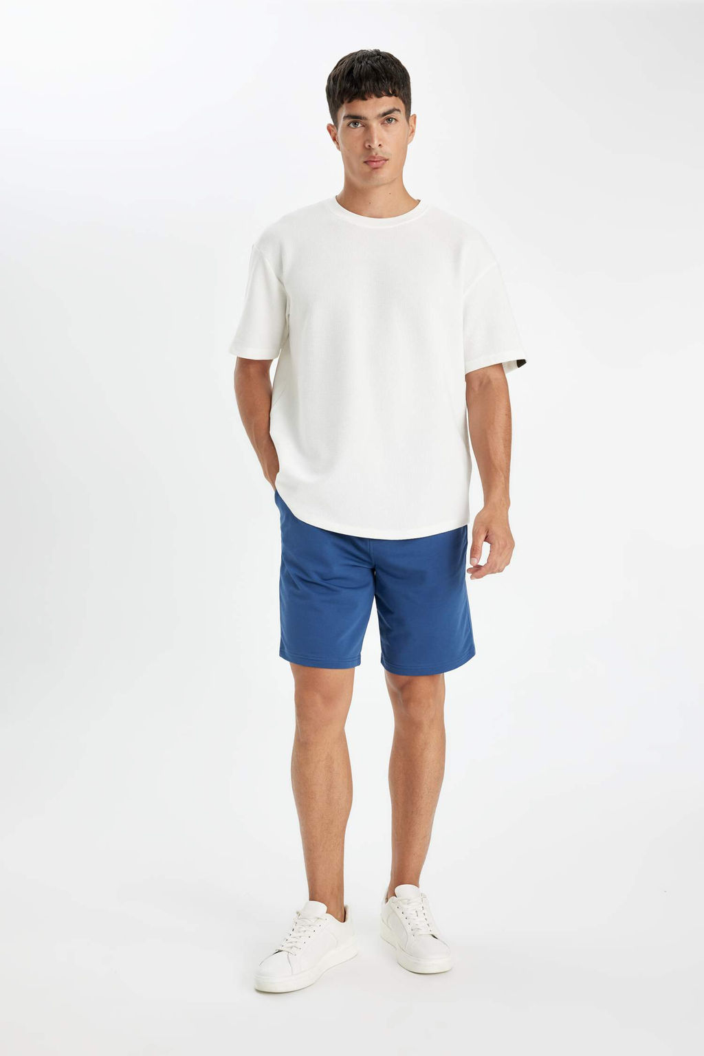 Regular Fit Cepli Basic Duz Bermuda Sort - Defacto фото 3