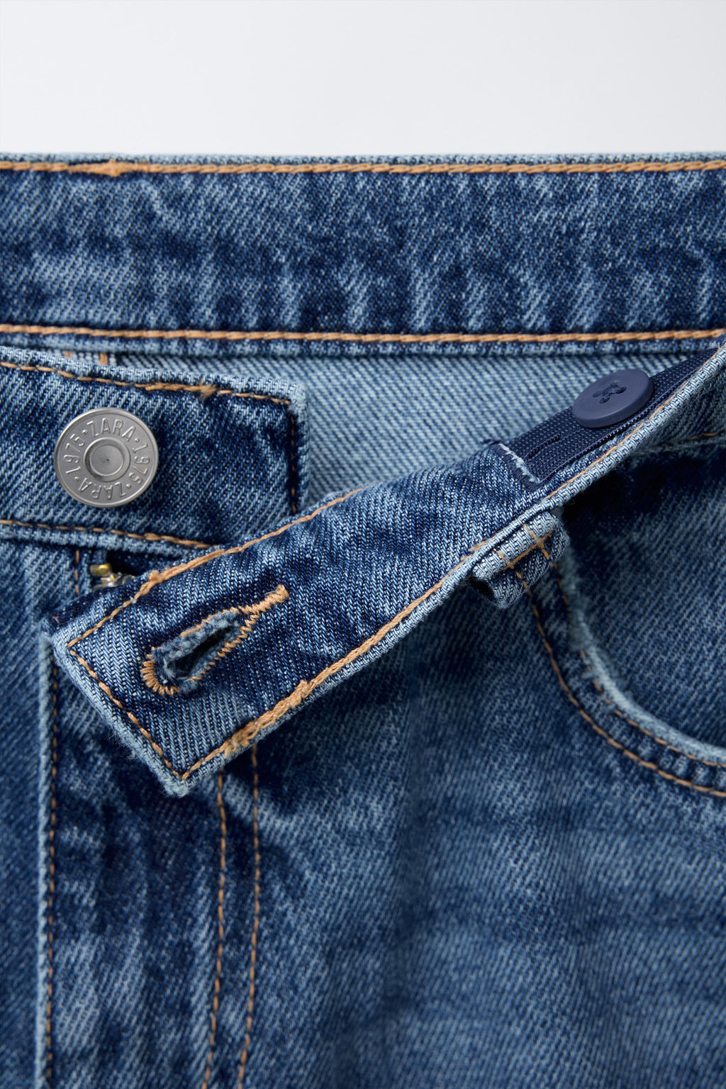 RELAXED FIT BAGGY DENIM BERMUDA SHORTS - Zara фото 3