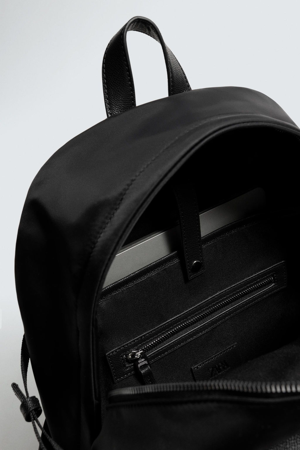 MULTI-POCKET TECHNICAL BACKPACK - Zara фото 4