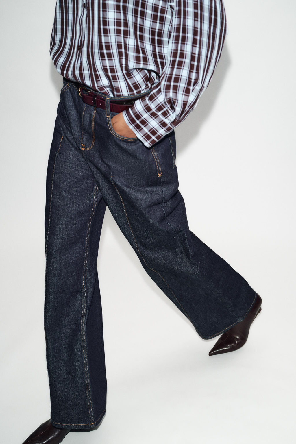 Z1975 WIDE-LEG BELTED JEANS - Zara фото 2