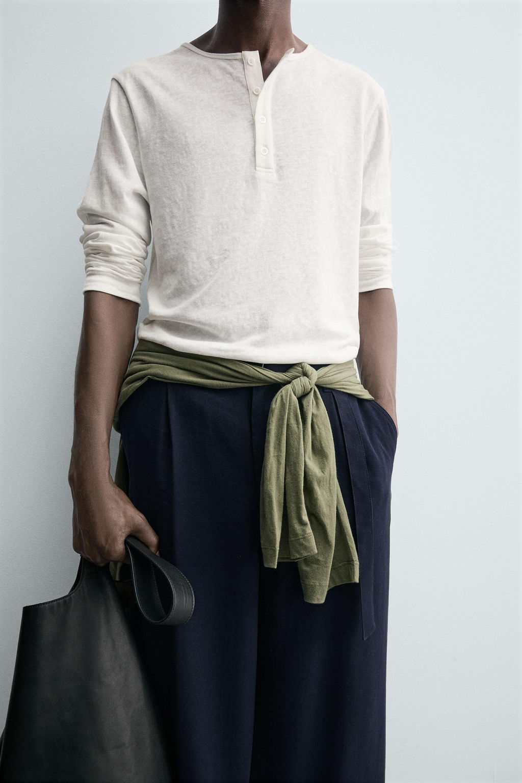 BUTTON NECK T-SHIRT - Zara фото 5